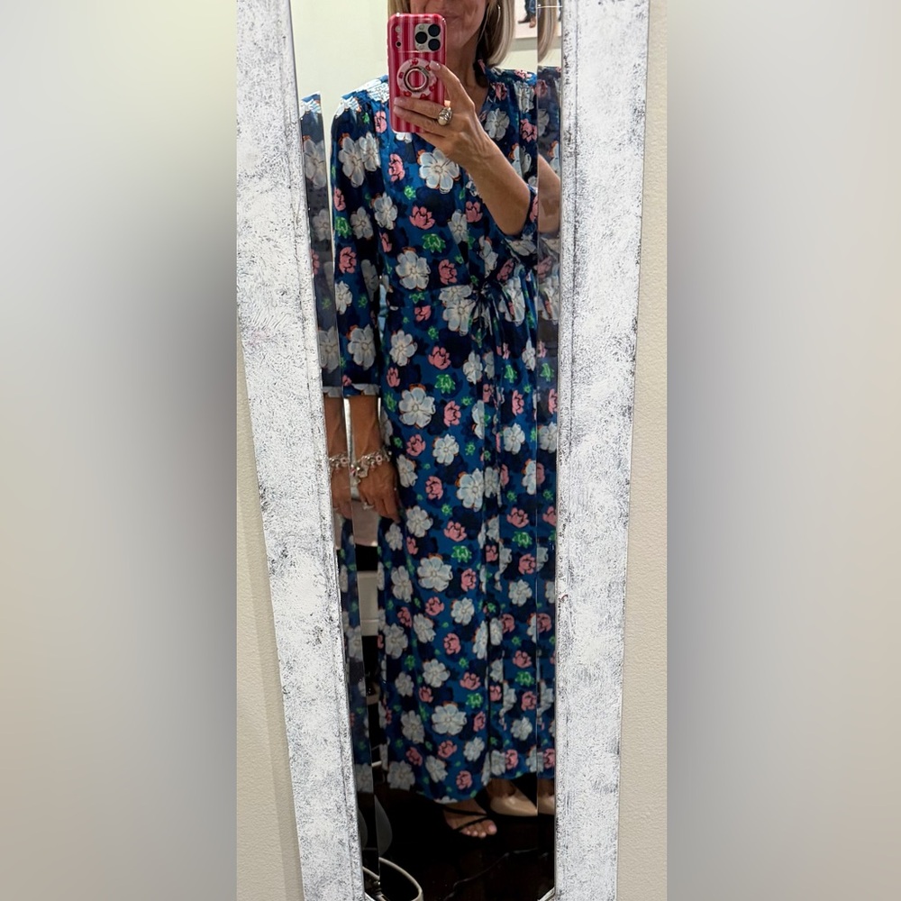 Banana Republic Navy Floral Maxi Dress sizes 6 & 8 - Picture 5 of 6
